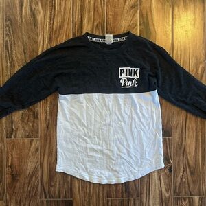 PINK crew neck black + white